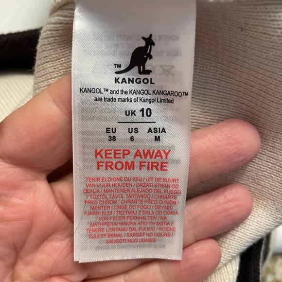 Kangol Skirt Womens Size 6 Knit Midi Black White Logo Slimming Minimalist Look - Picture 5 of 6